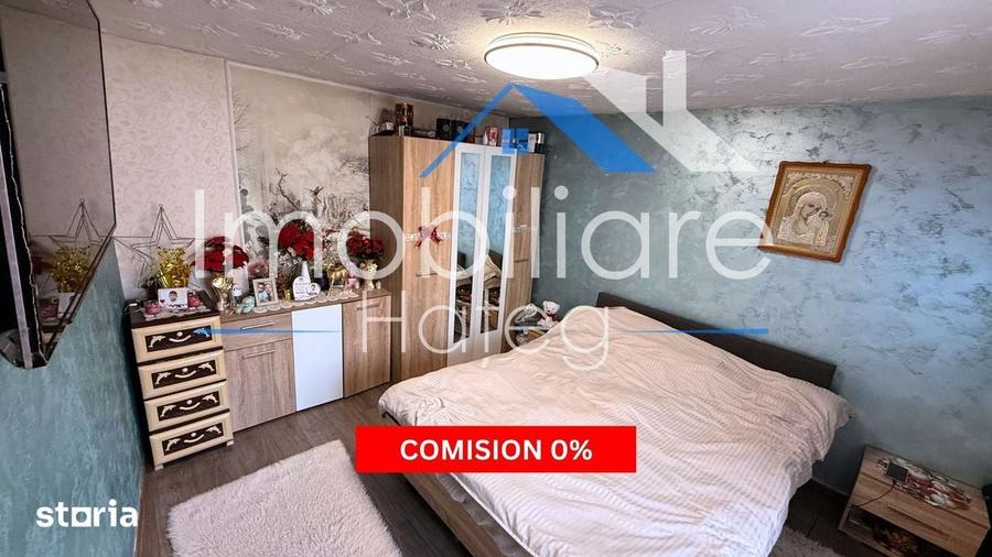 Proprietate tip triplex 8 Camere Hateg | Str. Raul Galbena - 1