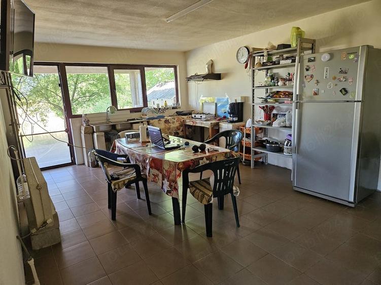 Casă cu 2 camere cu Teren 3442 Mp în Rusănești
