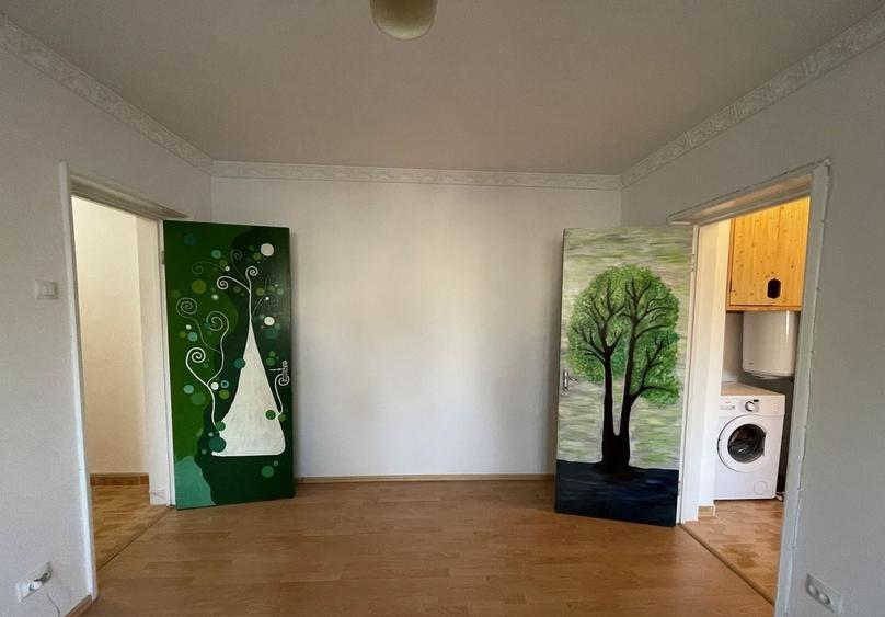 Apartament cu 2 camere decomandat în Drumul Taberei