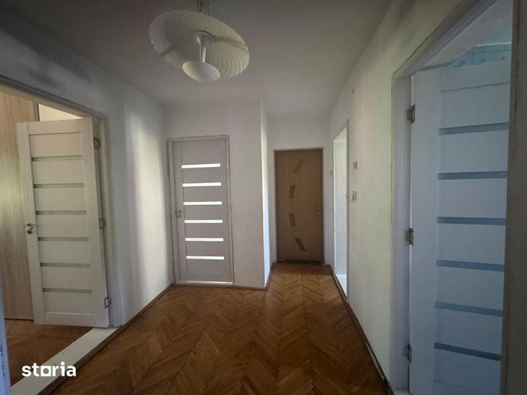 Apartament cu 4 camere în Central