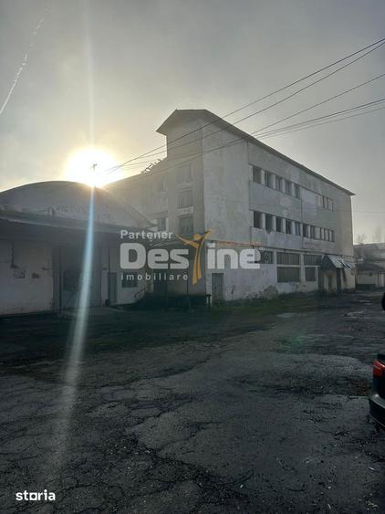 Spațiu comercial, de 19,000 mp, în Central