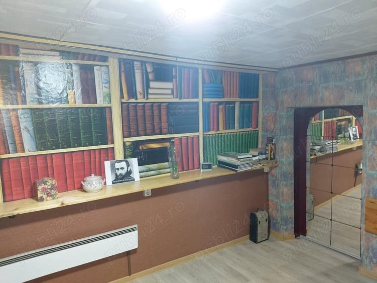 Casă cu 3 camere cu Teren 5400 Mp în Dumbrava