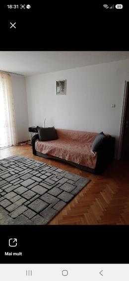 Apartament cu 2 camere semidecomandat în P-ța Muncii