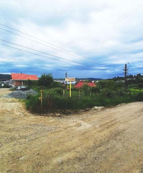 Teren de 711 mp, în Central