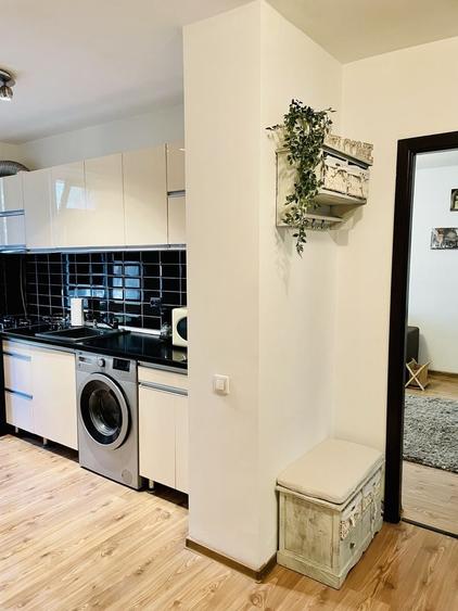 Apartament cu 3 camere decomandat în Brâncoveanu
