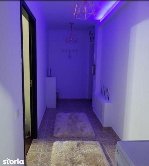Apartament cu 2 camere decomandat în Halta Traian