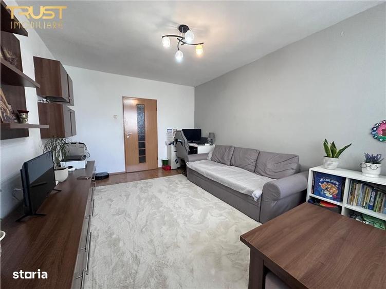 Apartament cu 2 camere decomandat în Grigorescu