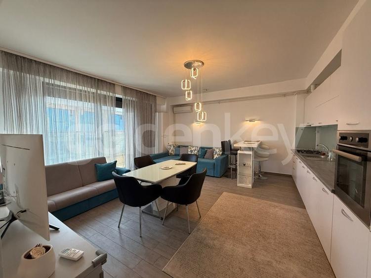 Apartament cu 2 camere decomandat, mobilat în Central
