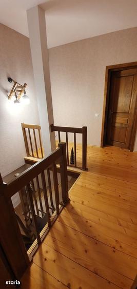 Apartament cu 4 camere în Furnica