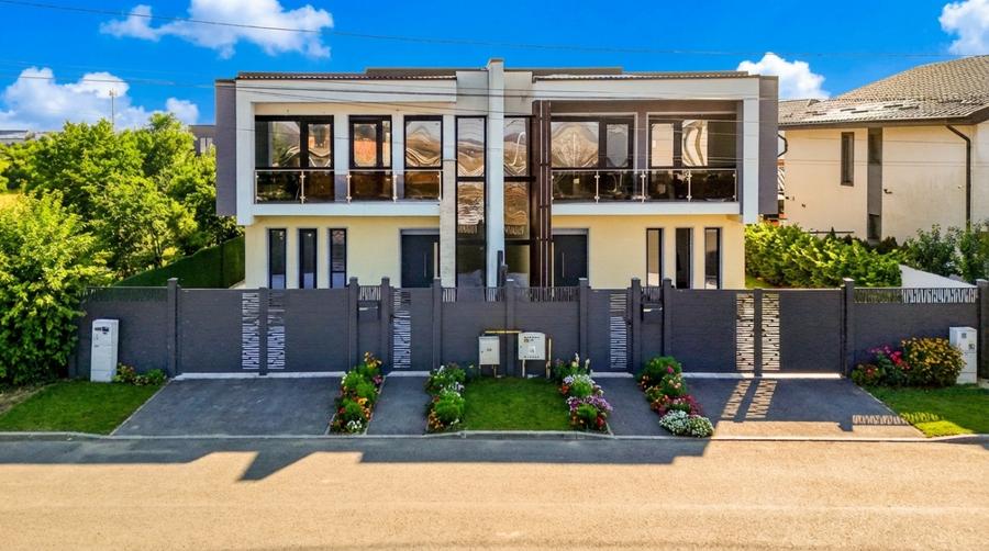 Duplex cu 5 camere cu Teren 256 Mp în Corbeanca