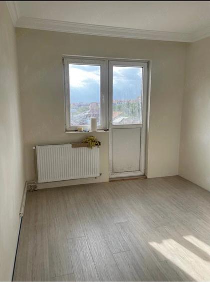 Apartament cu 2 camere semidecomandat în Șagului