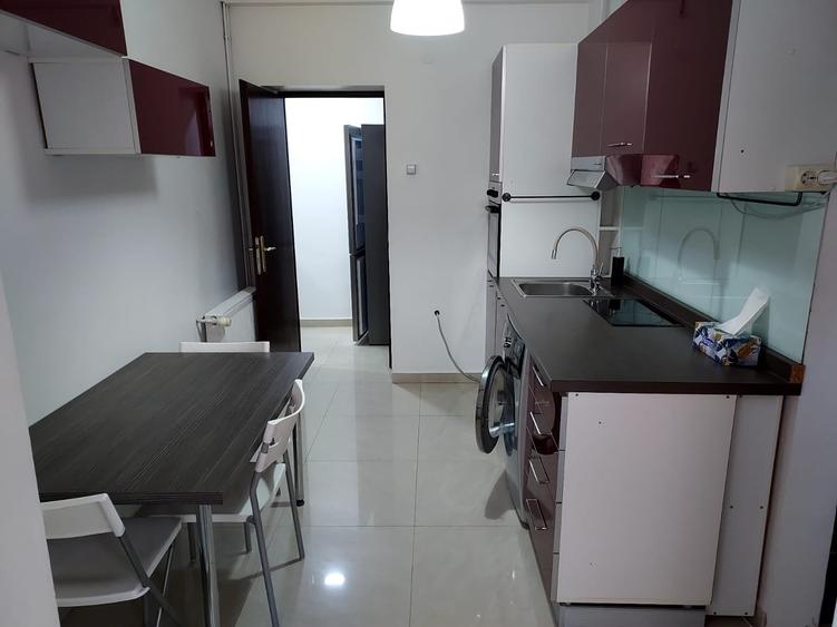 Apartament cu 3 camere în Dorobanți