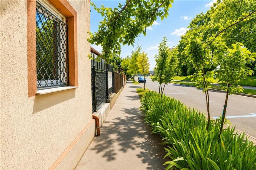 Garsonieră decomandată în Bartolomeu