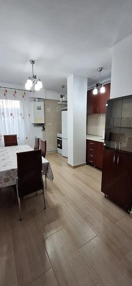 Apartament cu 2 camere decomandat în Tudor