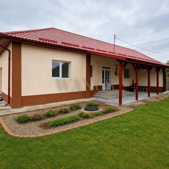 Duplex cu 4 camere cu Canalizare în Căianu Mic
