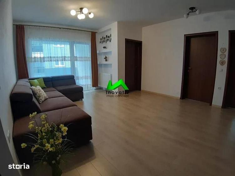 Apartament cu 3 camere decomandat, mobilat în Piața Cluj