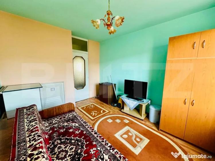 Apartament cu 3 camere decomandat în Unirii