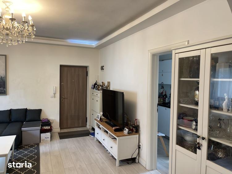 Apartament cu 3 camere în Militari