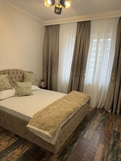 Apartament cu 3 camere decomandat în Grozăvești
