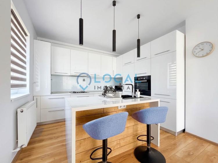 Apartament cu 2 camere semidecomandat, mobilat în Bună Ziua