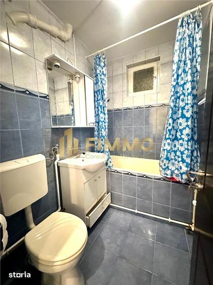 Apartament cu 2 camere semidecomandat, mobilat în Central