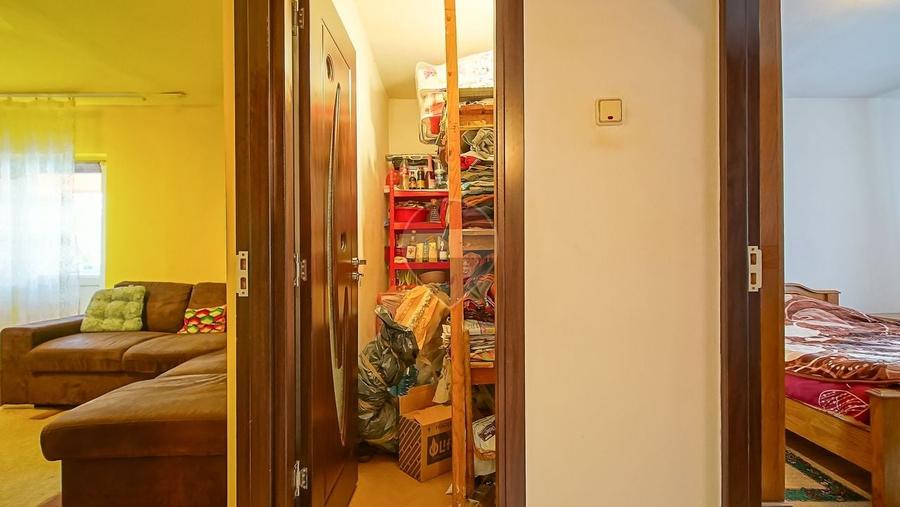 Apartament cu 2 camere decomandat, mobilat în Răcădău