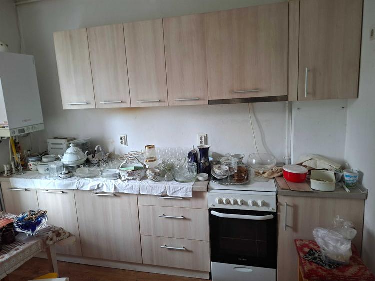 Casă cu 2 camere în Central