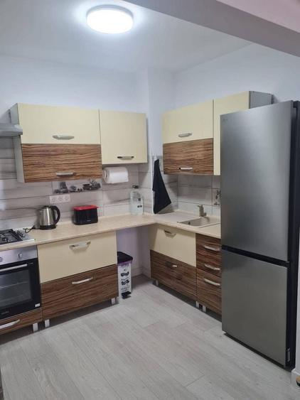 Apartament cu 2 camere decomandat în Hipodrom