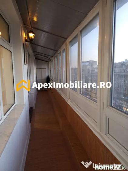 Apartament cu 2 camere decomandat, mobilat în P-ța Romană