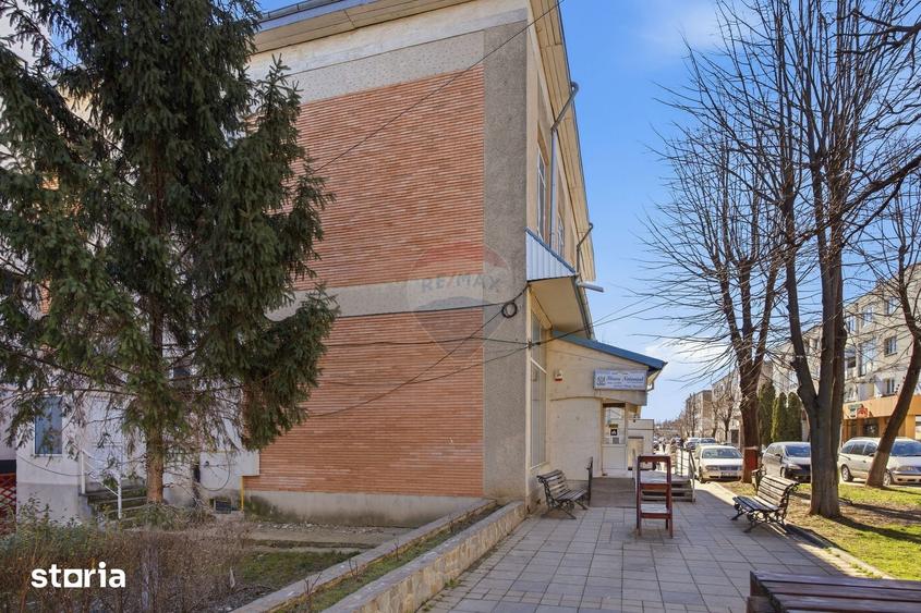 Spațiu comercial, de 665 mp, în Central