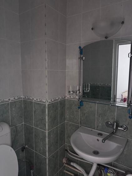 Apartament cu 3 camere decomandat în Nufărul