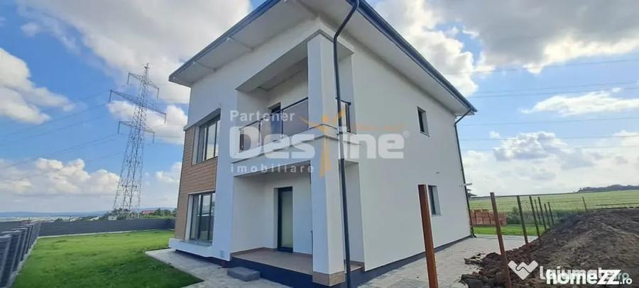 Casă cu 4 camere cu Teren 350 Mp în Miroslava
