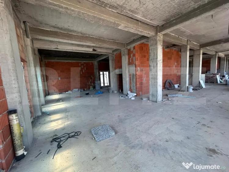 Spațiu comercial, de 115 mp, în Central