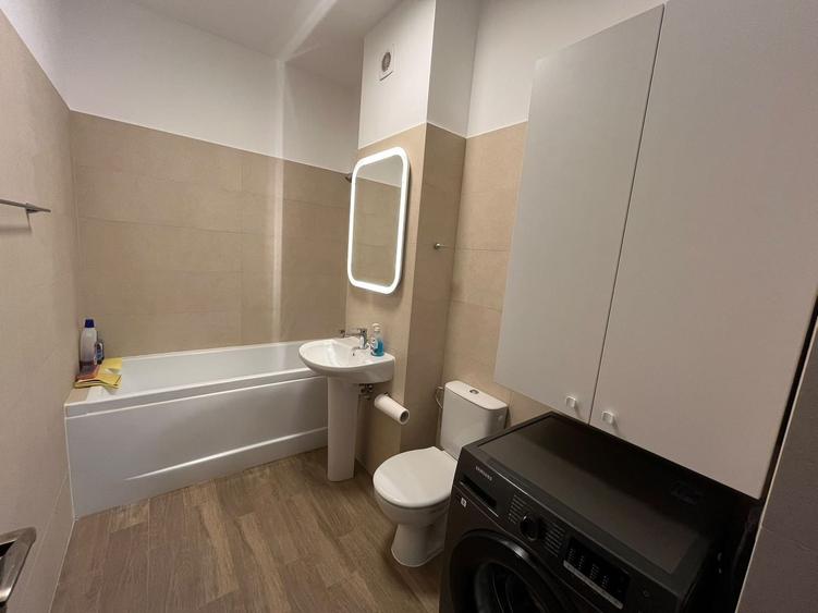 Apartament cu 2 camere semidecomandat, mobilat în Timișoara