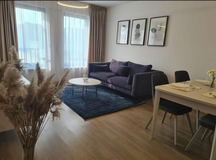 Apartament cu 2 camere semidecomandat, mobilat în Pipera