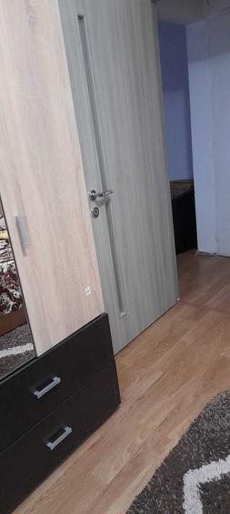 Apartament cu 2 camere semidecomandat în Giurgiului
