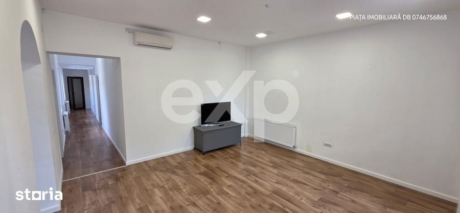 Casă cu 6 camere decomandat cu Teren 415 Mp în Central