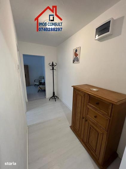 Apartament cu 2 camere decomandat în Banca Națională