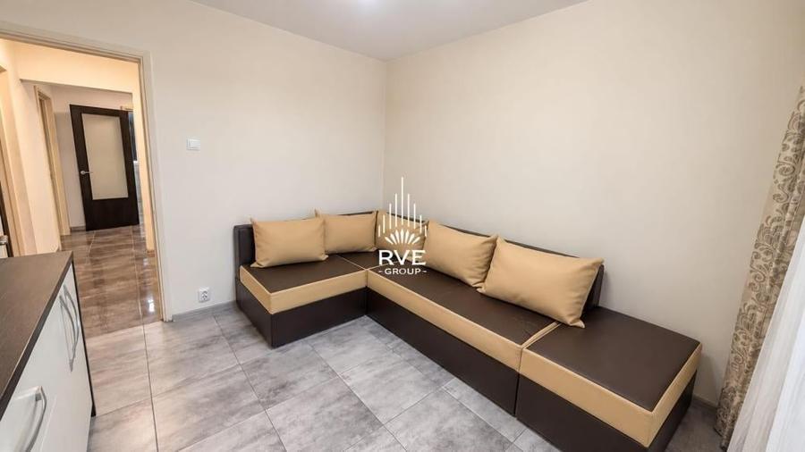 Apartament cu 3 camere în Drumul Taberei
