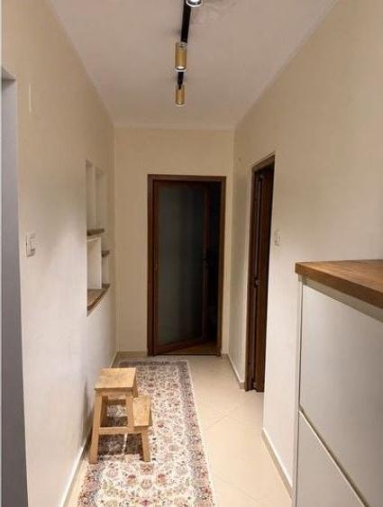Apartament cu 3 camere, mobilat în Drumul Taberei
