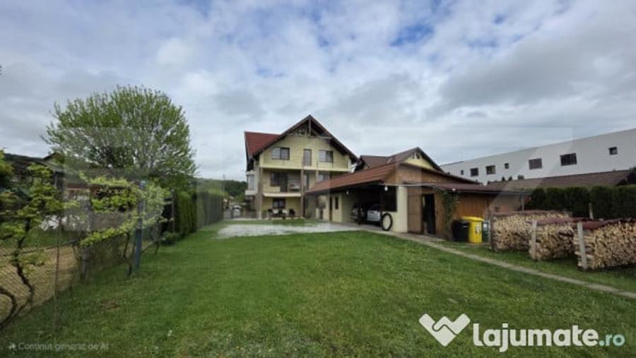 Casa de vanzare, 6 camere, 340 mp, cu 22 arii de teren, zona - 4