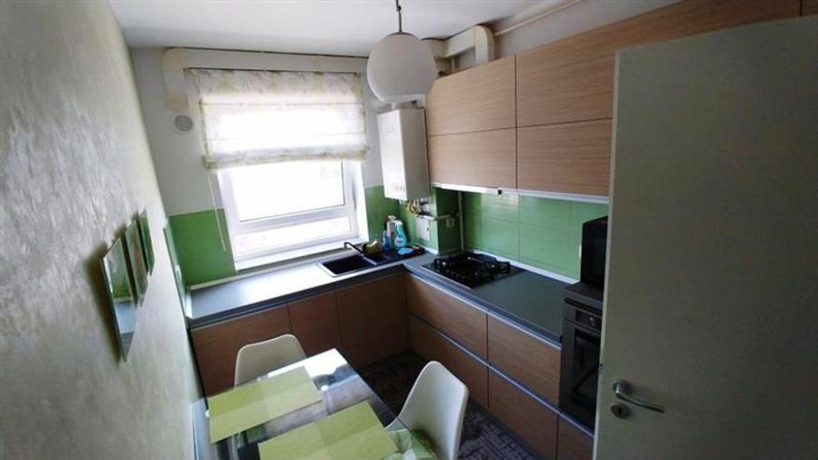 Apartament cu 2 camere decomandat, mobilat în Avantgarden