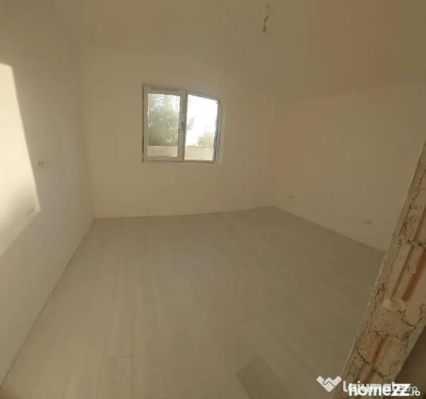 Garsonieră semidecomandată în Central