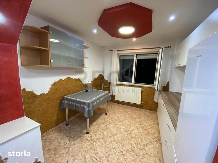 Apartament cu 3 camere decomandat în Rogerius