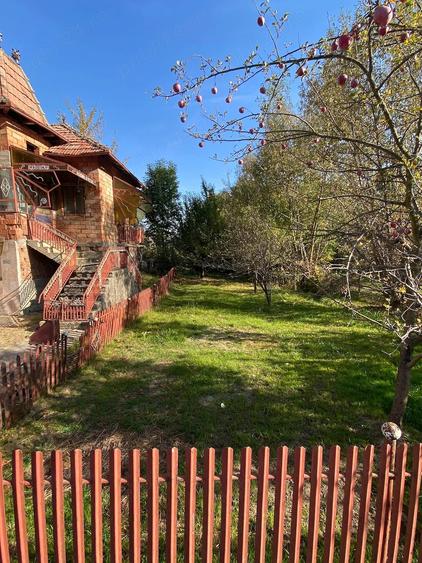 Casă cu Teren 739 Mp în Văleni-Dâmbovița