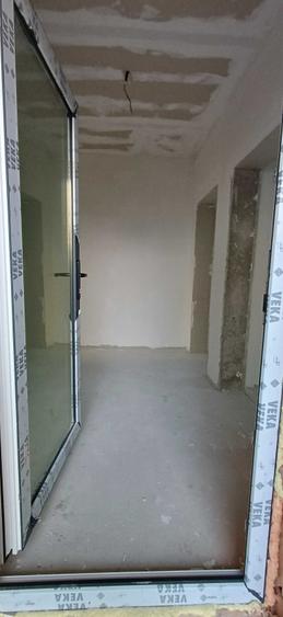 Casă cu 3 camere în Sânpetru