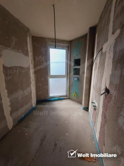 Apartament cu 2 camere semidecomandat în Mărăști