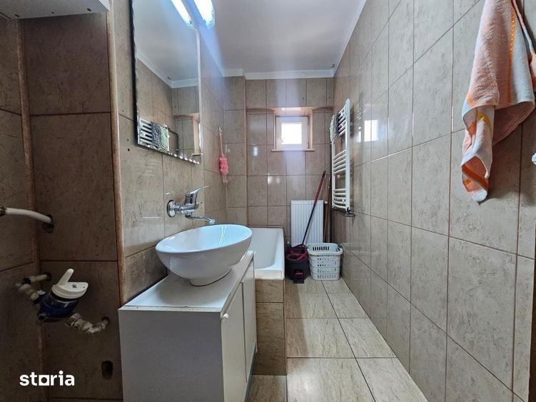 Apartament 2 camere de inchiriat Poarta 6 bloc turn / Constanta - 6
