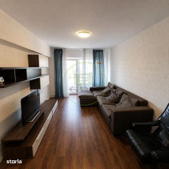 Apartament cu 3 camere decomandat în Centrul Civic