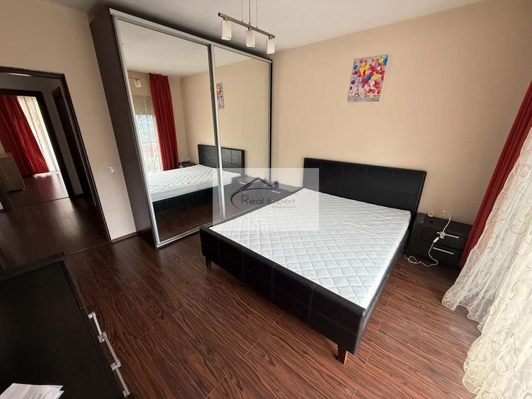 Apartament cu 4 camere decomandat în Bună Ziua